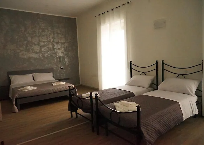 Bed & Breakfast La Residenza Di Adamo 3*